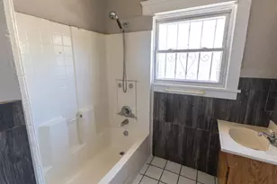 2613 N California St, Stockton, CA 95204 - Photo 9