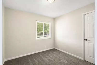 2167 Sarazen Avenue, Sacramento, CA 95822 - Photo 33