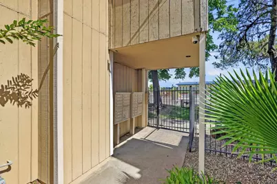 2330 Hurley Way, Sacramento, CA 95825 - Photo 5
