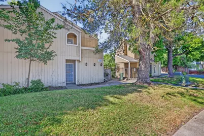 2330 Hurley Way, Sacramento, CA 95825 - Photo 3