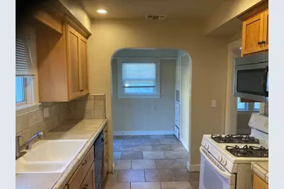 4725 9th Avenue, Sacramento, CA 95820 - Photo 45
