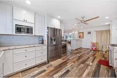 7616 Southbreeze Drive, Sacramento, CA 95828 - Photo 7