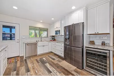 7616 Southbreeze Drive, Sacramento, CA 95828 - Photo 5