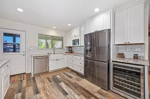 7616 Southbreeze Dr, Sacramento, CA 95828 - Photo 5