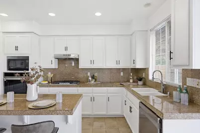 568 Farrington Street, Tracy, CA 95391 - Photo 9