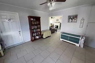 554 W Carlton Wy, Tracy, CA 95376 - Photo 3