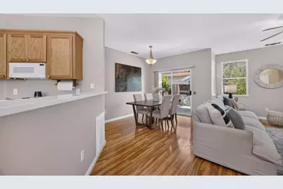 101 Aruba Circle, Sacramento, CA 95823 - Photo 9