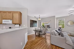101 Aruba Cir, Sacramento, CA 95823 - Photo 9