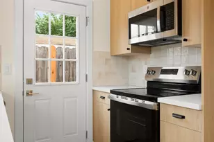 5060 Mascot Ave, Sacramento, CA 95820 - Photo 13