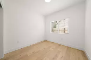 5060 Mascot Ave, Sacramento, CA 95820 - Photo 17