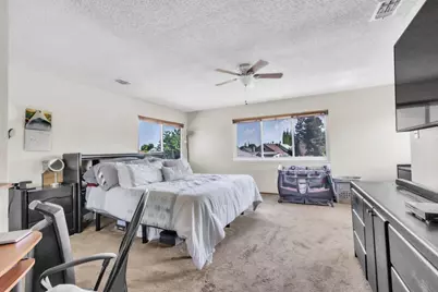 5920 Valley Hi Drive, Sacramento, CA 95823 - Photo 17