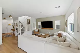 4008 Parkmoor Ln, Roseville, CA 95747 - Photo 5