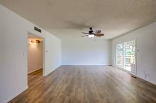 105 Gill Way, Chowchilla, CA 93610 - Photo 13