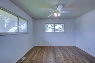 105 Gill Way, Chowchilla, CA 93610 - Photo 19