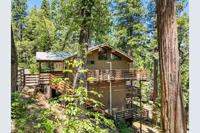 2594 Navajo, Dorrington, CA 95223 - Photo 41