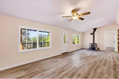 18368 Harmony Place, Grass Valley, CA 95949 - Photo 9
