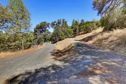 18368 Harmony Place, Grass Valley, CA 95949 - Photo 55