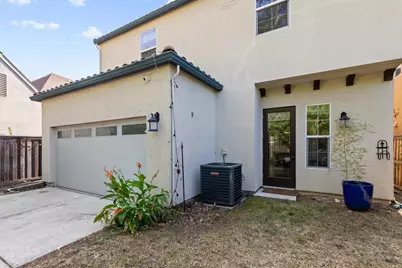 3073 Crocker Drive, Sacramento, CA 95818 - Photo 57