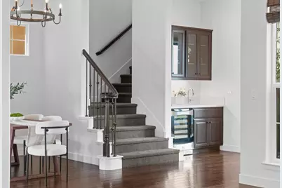 3073 Crocker Drive, Sacramento, CA 95818 - Photo 7