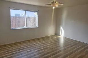 2049 Rock Pine Ct, Modesto, CA 95351 - Photo 5