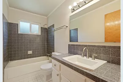 8 N Cambridge Drive, Lodi, CA 95242 - Photo 25