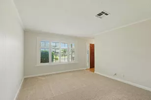 8 N Cambridge Dr, Lodi, CA 95242 - Photo 7