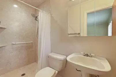 8 N Cambridge Drive, Lodi, CA 95242 - Photo 23