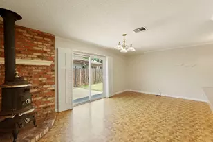 8 N Cambridge Dr, Lodi, CA 95242 - Photo 17