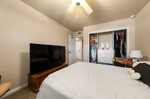 59 Manley Ct, Sacramento, CA 95820 - Photo 21