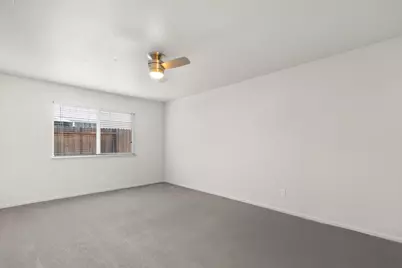 7755 Castle Rock Way, Sacramento, CA 95828 - Photo 13