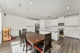 5718 Harveston Wy, Sacramento, CA 95835 - Photo 19