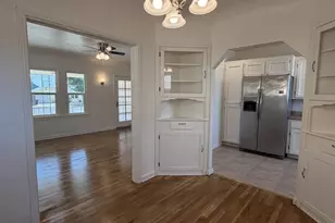410 N 3rd St, Chowchilla, CA 93610 - Photo 11