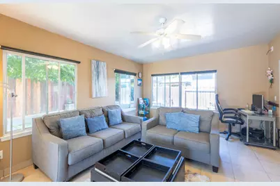 11 Monterosa Court, Sacramento, CA 95823 - Photo 19