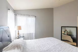 11 Monterosa Ct, Sacramento, CA 95823 - Photo 45