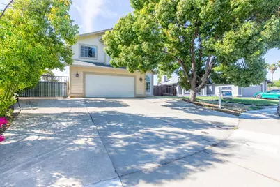11 Monterosa Court, Sacramento, CA 95823 - Photo 1
