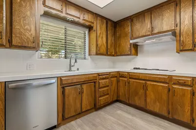710 Leveland Lane, Modesto, CA 95350 - Photo 13