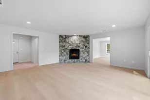 3245 Ray Cir, Auburn, CA 95602 - Photo 9