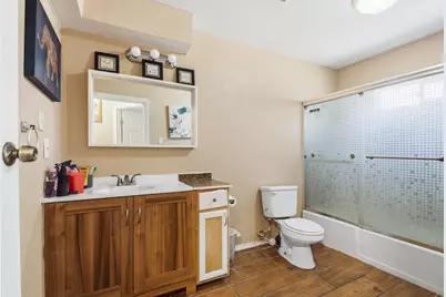 221 W 20th Street, Merced, CA 95340 - Photo 11