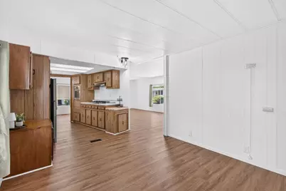 Mills Station #136, Sacramento, CA 95827 - Photo 21