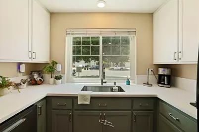 843 William Moss Boulevard, Stockton, CA 95206 - Photo 9