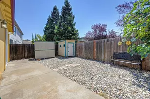 6810 Hampton Cove Way, Sacramento, CA 95823 - Photo 29