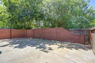 6810 Hampton Cove Way, Sacramento, CA 95823 - Photo 33