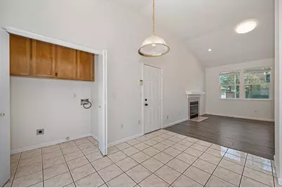6810 Hampton Cove Way, Sacramento, CA 95823 - Photo 13