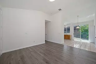 6810 Hampton Cove Way, Sacramento, CA 95823 - Photo 5