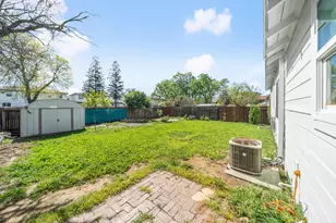 976 Acacia Ave, Sacramento, CA 95815 - Photo 21