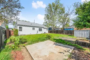 976 Acacia Ave, Sacramento, CA 95815 - Photo 23