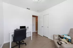 8298 Sunny Creek Way, Sacramento, CA 95823 - Photo 21