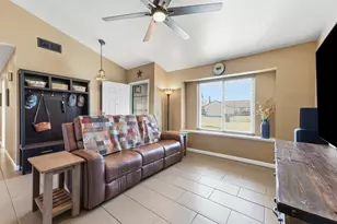 8298 Sunny Creek Way, Sacramento, CA 95823 - Photo 7