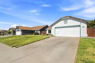 8298 Sunny Creek Way, Sacramento, CA 95823 - Photo 3