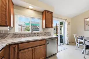 8298 Sunny Creek Way, Sacramento, CA 95823 - Photo 15